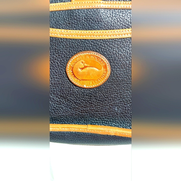 VINTAGE Dooney & Bourke Bag - Picture 9 of 11